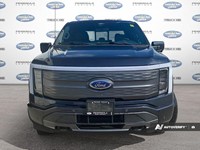 2022 Ford F-150 Lightning LARIAT 4WD SuperCrew 5.5' Box