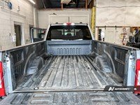 2022 Ford Super Duty F-450 DRW Platinum 4WD Crew Cab 8' Box