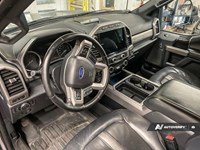 2022 Ford Super Duty F-450 DRW Platinum 4WD Crew Cab 8' Box
