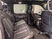 2022 Ford Super Duty F-450 DRW Platinum 4WD Crew Cab 8' Box