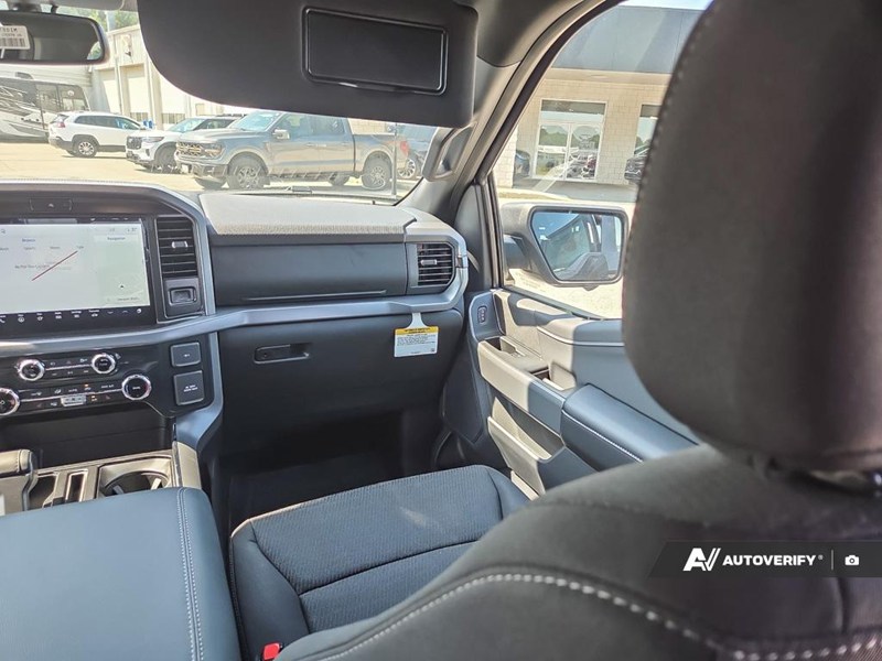 2026 Ford F-150 XLT 4WD SuperCrew 5.5' Box