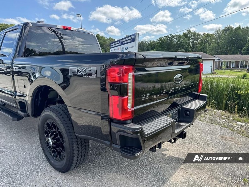 2026 Ford Super Duty F-250 SRW XLT 4WD Crew Cab 6.75' Box