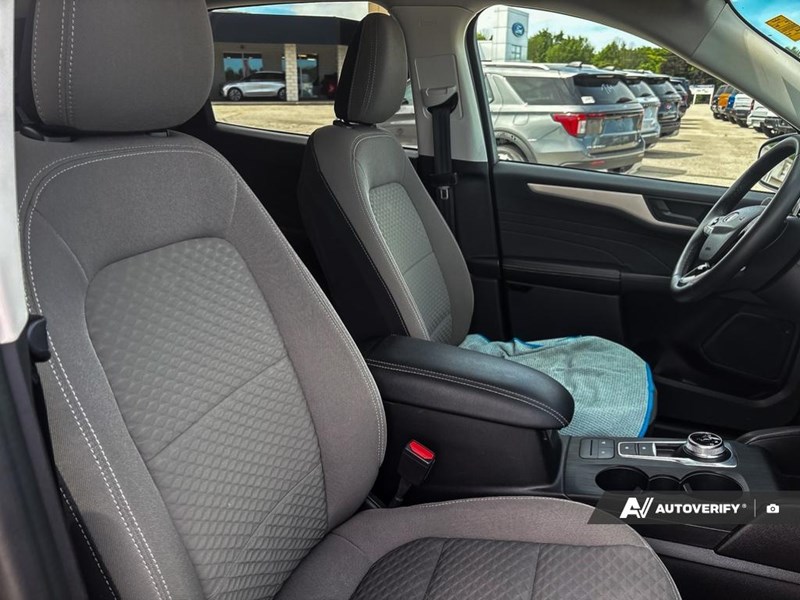2022 Ford Escape SE AWD
