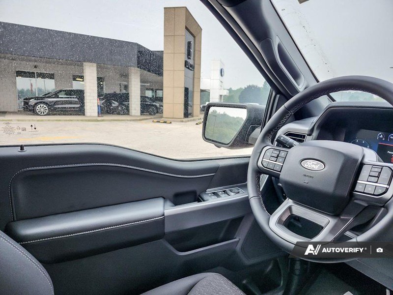 2026 Ford F-150 XLT 4WD SuperCrew 5.5' Box