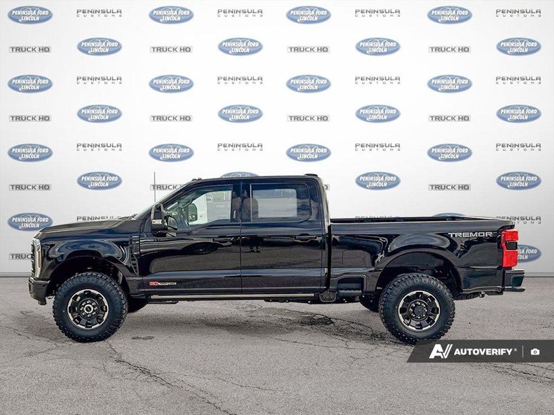 2026 Ford Super Duty F-350 SRW LARIAT 4WD Crew Cab 6.75' Box