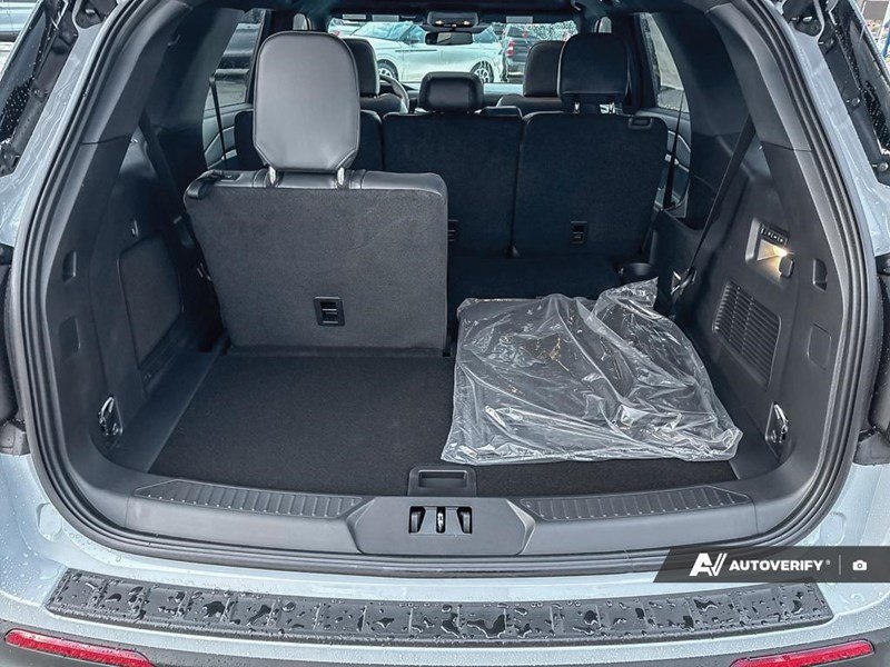 2026 Ford Explorer ST 4WD