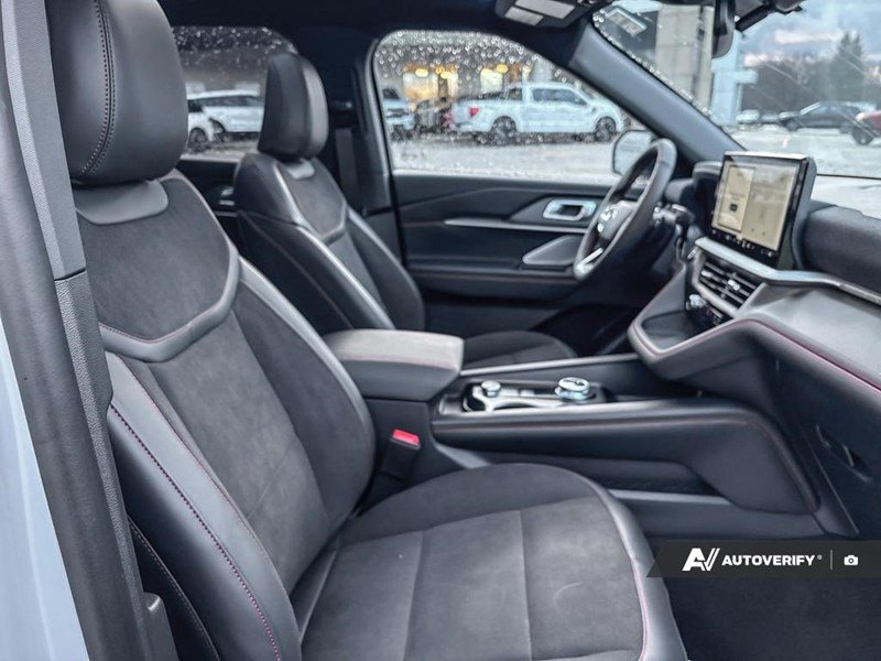 2026 Ford Explorer ST 4WD