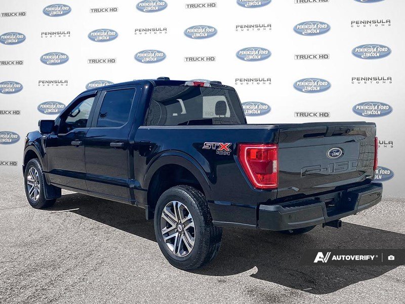 2022 Ford F-150 XL 4WD SuperCrew 5.5' Box