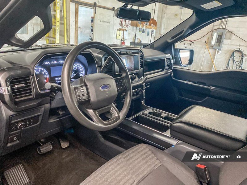2022 Ford F-150 XL 4WD SuperCrew 5.5' Box