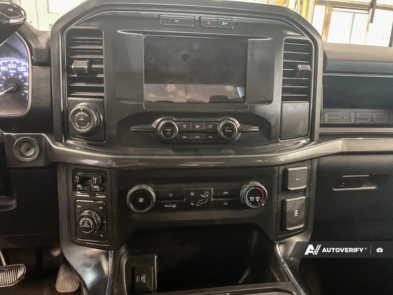 2022 Ford F-150 XL 4WD SuperCrew 5.5' Box