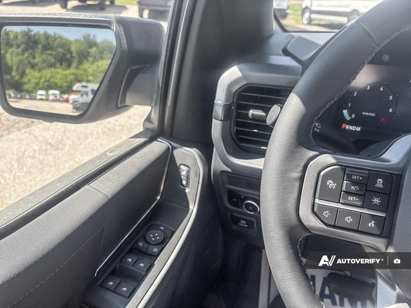 2026 Ford F-150 XLT 4WD SuperCrew 5.5' Box