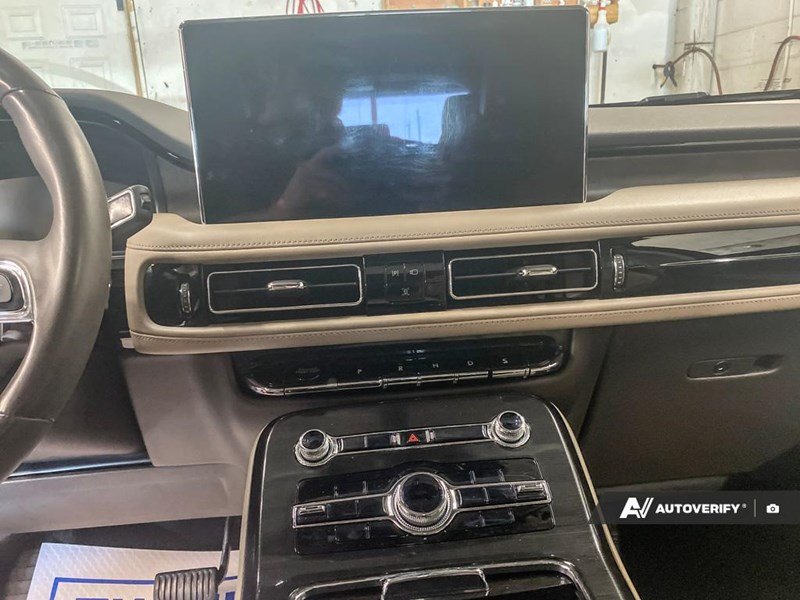 2022 Lincoln Nautilus Reserve AWD