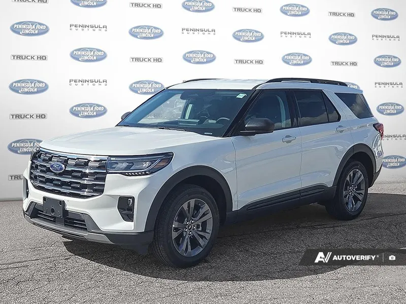 2026 Ford Explorer Active w/200A Pkg 4WD