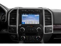 2020 Ford F-150 LARIAT 4WD SuperCrew 5.5' Box Interior Shot 2