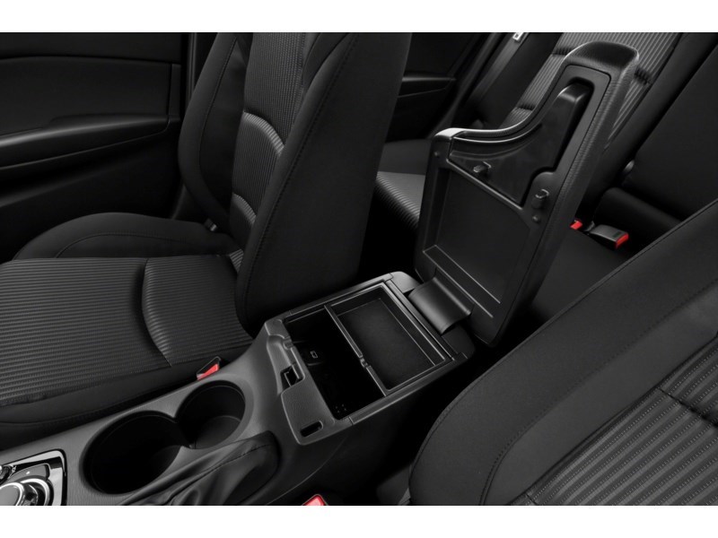 2015 Mazda Mazda3 4dr Sdn Man GS Interior Shot 8