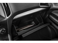 2015 Ford Edge SEL Interior Shot 4