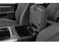 2018 RAM 2500 SLT 4x4 Crew Cab 6'4