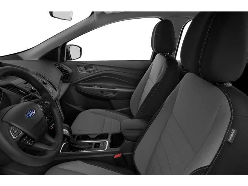 2019 Ford Escape Titanium 4WD Interior Shot 4