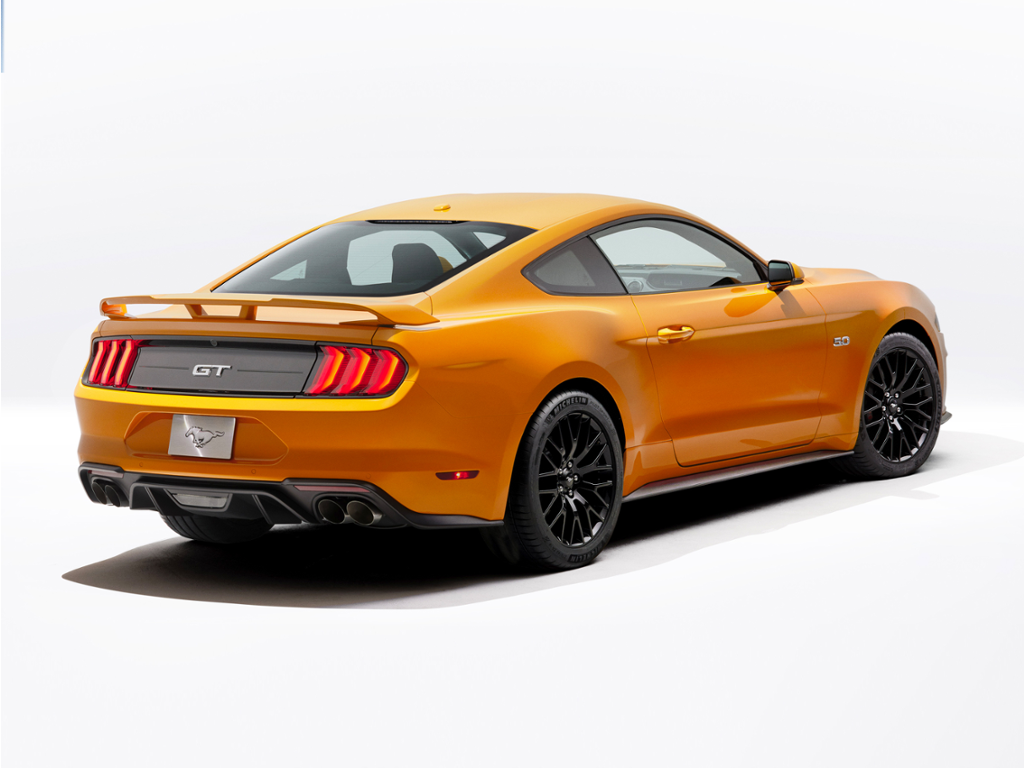 2023 ford mustang