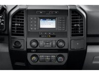 2019 Ford F-150 XLT 4WD SuperCab 6.5' Box Interior Shot 2