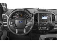 2020 Ford F-150 XLT 4WD SuperCrew 5.5' Box Interior Shot 3
