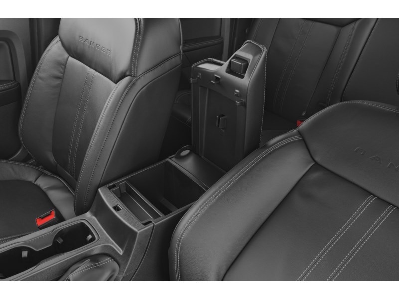 2019 Ford Ranger LARIAT 4WD SuperCrew 5' Box Interior Shot 7