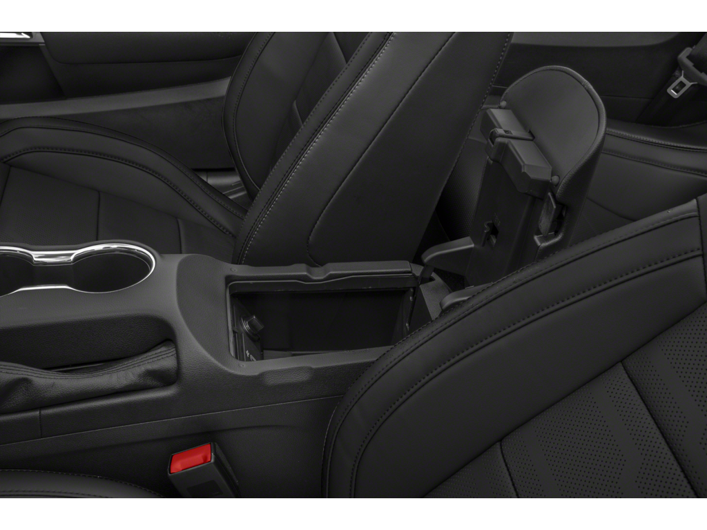 2023 ford mustang Interior