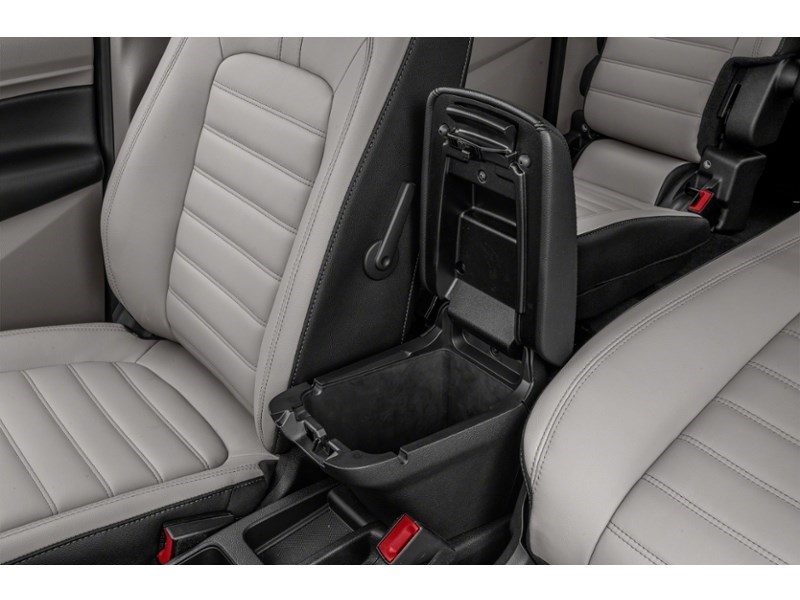 2022 Ford Transit Connect Wagon Titanium w/Dual Sliding Doors Interior Shot 7