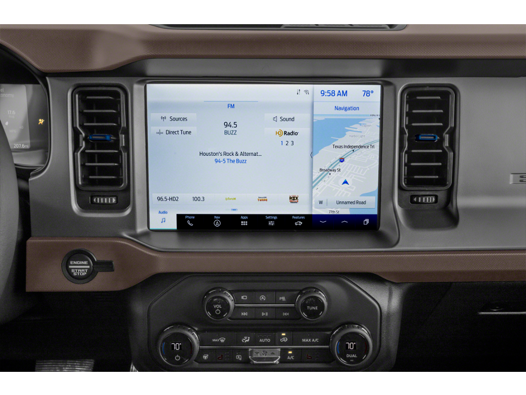 2023 ford bronco Interior