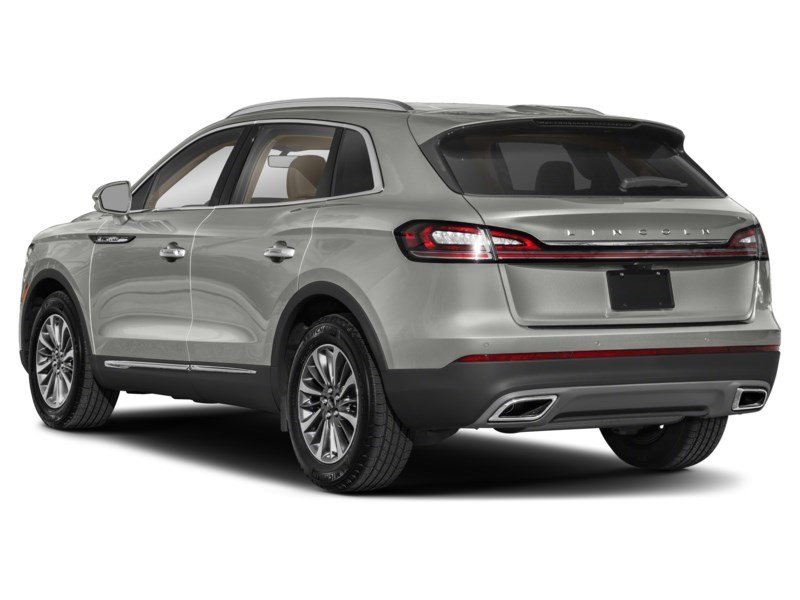 2022 Lincoln Nautilus Reserve AWD Exterior Shot 9