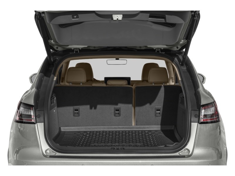 2022 Lincoln Nautilus Reserve AWD Exterior Shot 4