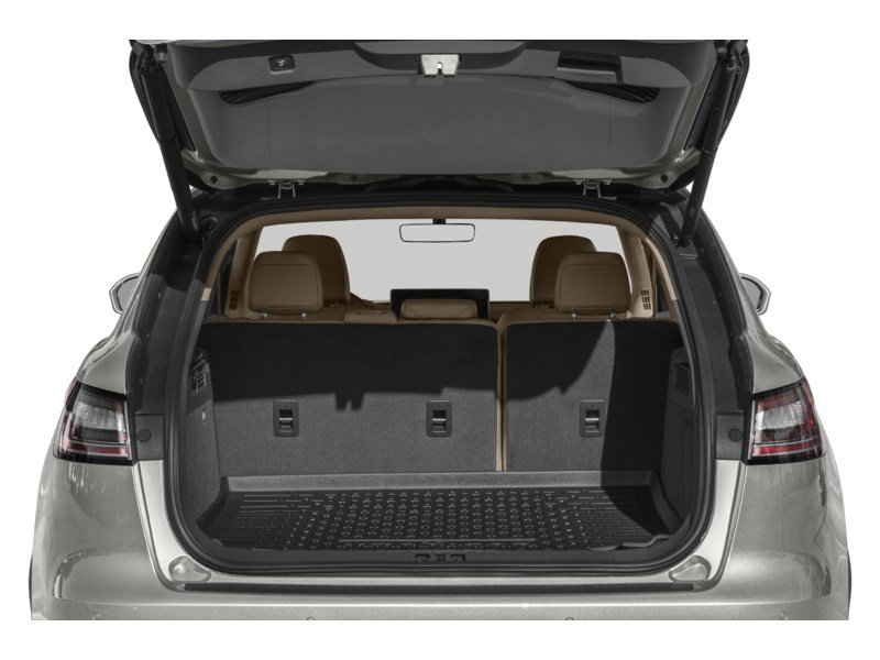 2022 Lincoln Nautilus Reserve AWD Exterior Shot 4