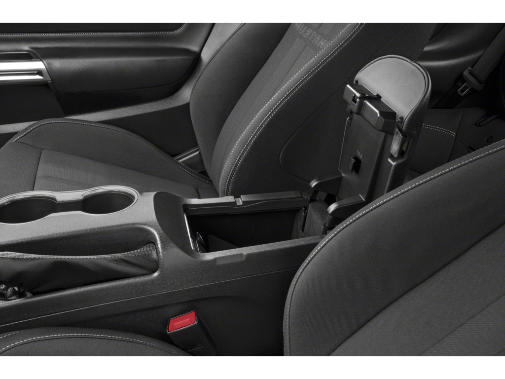 2023 ford mustang Interior