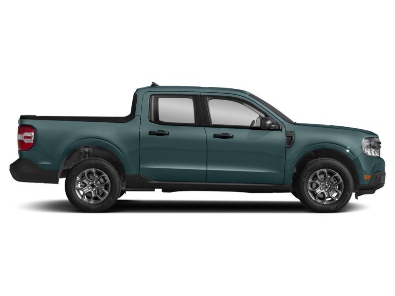 2023 Ford Maverick XLT AWD SuperCrew Exterior Shot 10