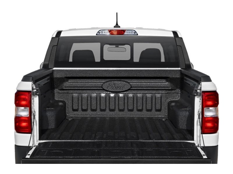 2024 Ford Maverick LARIAT AWD SuperCrew Exterior Shot 4