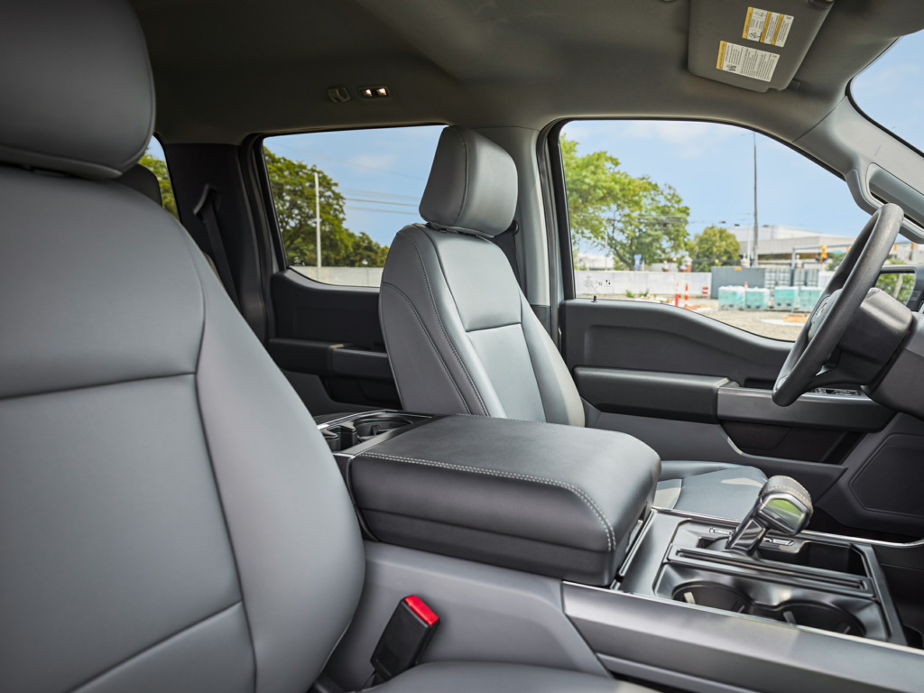 2023 ford f-150 lightning