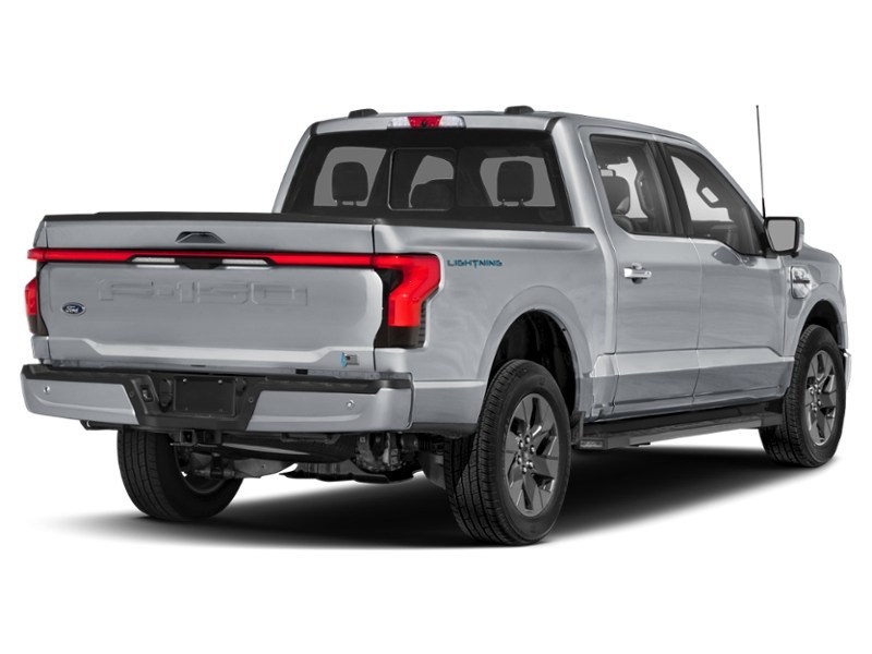 2022 Ford F-150 Lightning LARIAT 4WD SuperCrew 5.5' Box Exterior Shot 2