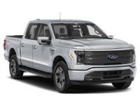 2022 Ford F-150 Lightning LARIAT 4WD SuperCrew 5.5' Box Exterior Shot 8
