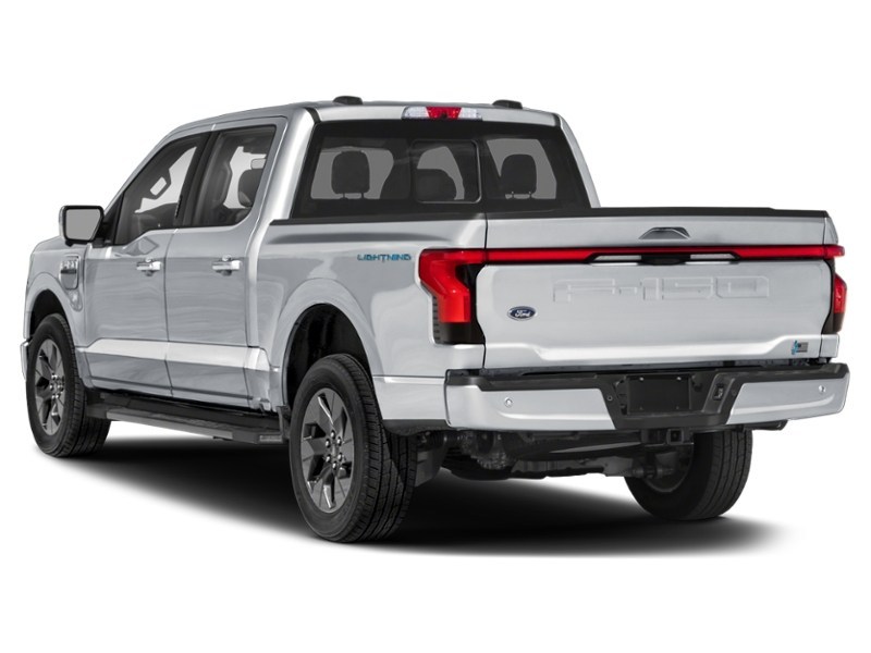 2022 Ford F-150 Lightning LARIAT 4WD SuperCrew 5.5' Box Exterior Shot 9
