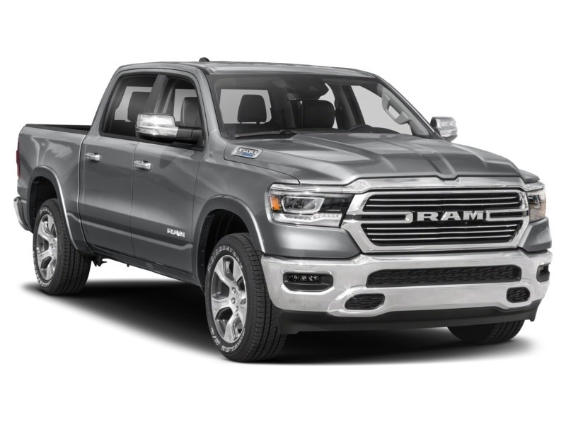 2022 RAM 1500 Laramie 4x4 Crew Cab 5'7