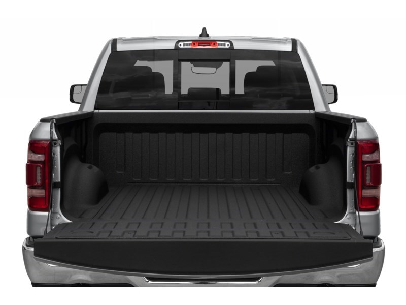 2022 RAM 1500 Laramie 4x4 Crew Cab 5'7