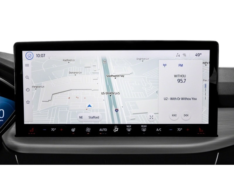 2023 Ford Escape Platinum AWD Interior Shot 8