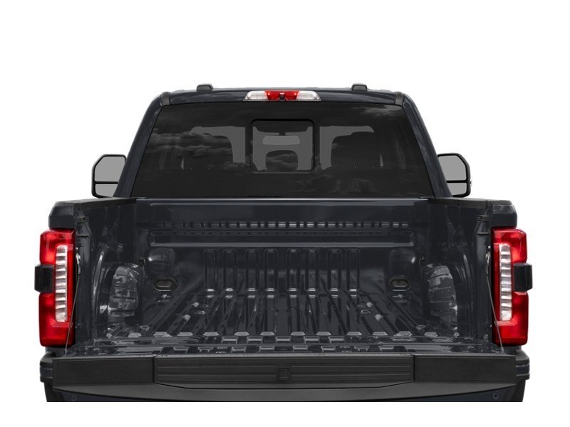 2026 Ford Super Duty F-250 SRW XLT 4WD Crew Cab 6.75' Box Exterior Shot 4