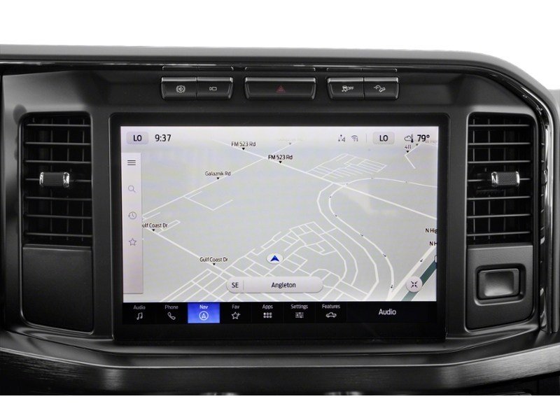 2026 Ford Super Duty F-350 SRW LARIAT 4WD Crew Cab 6.75' Box Interior Shot 8