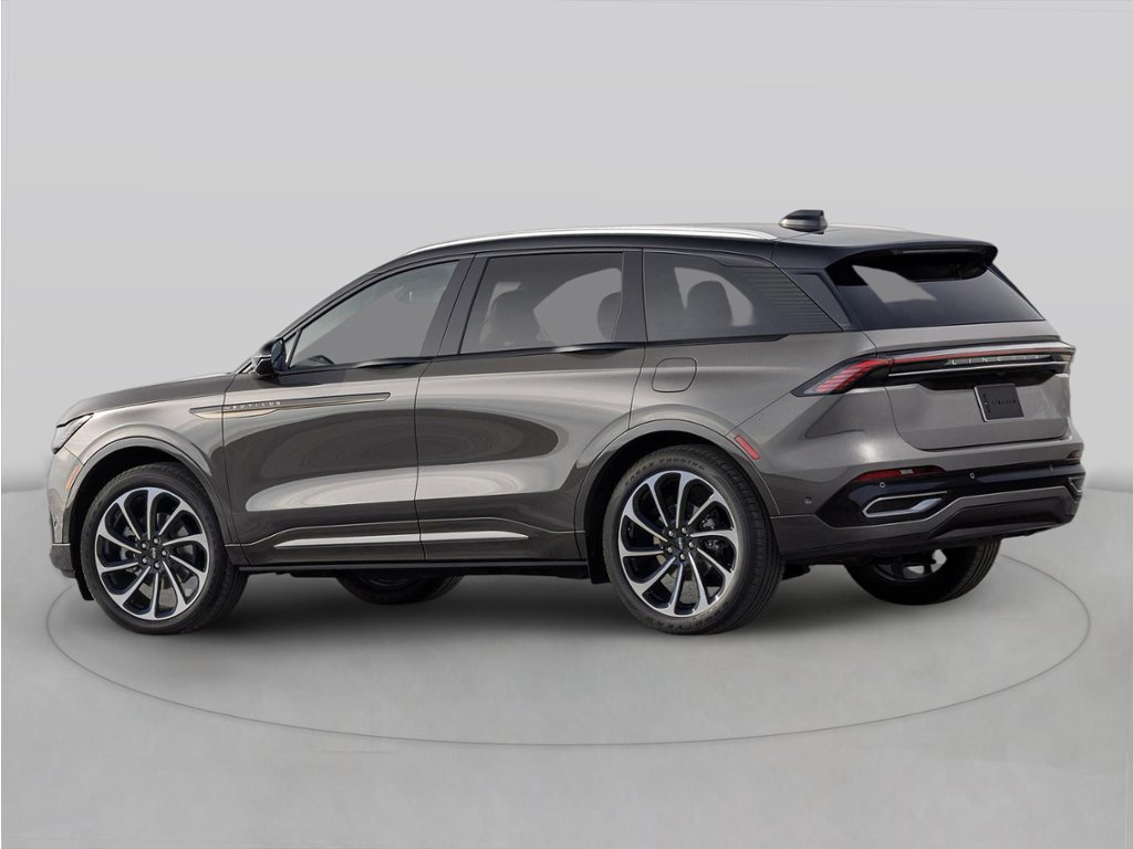 2027 Lincoln Nautilus
