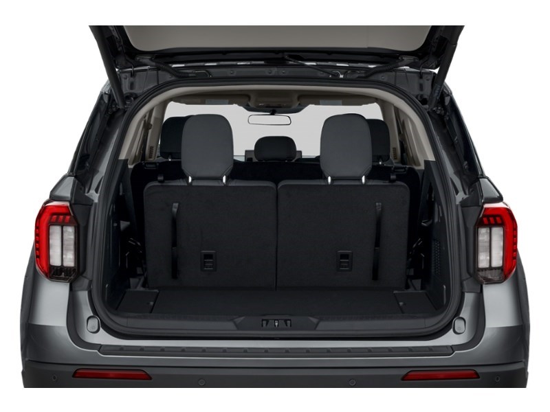 2026 Ford Explorer Active w/200A Pkg 4WD Exterior Shot 4