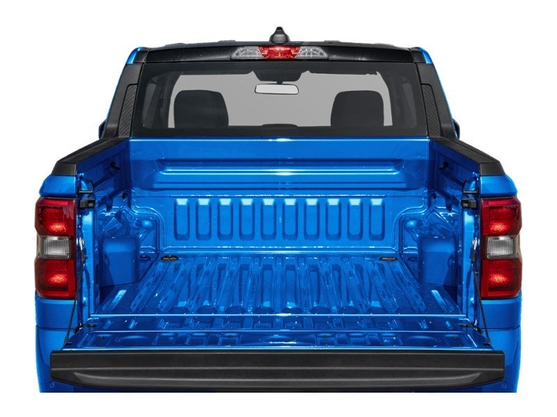 2026 Ford Maverick Lobo High AWD SuperCrew Exterior Shot 4