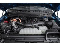 2026 Ford F-150 Platinum 4WD SuperCrew 5.5' Box Exterior Shot 3