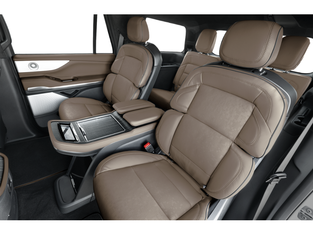 2027 lincoln navigator Interior