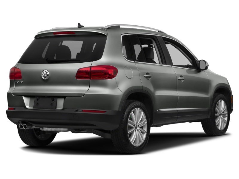 2017 Volkswagen Tiguan 4MOTION 4dr Wolfsburg Edition Pepper Grey Metallic  Shot 6